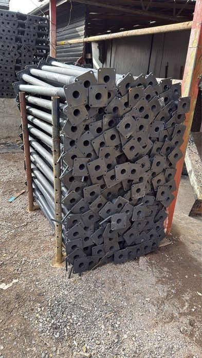 Струбцина продам