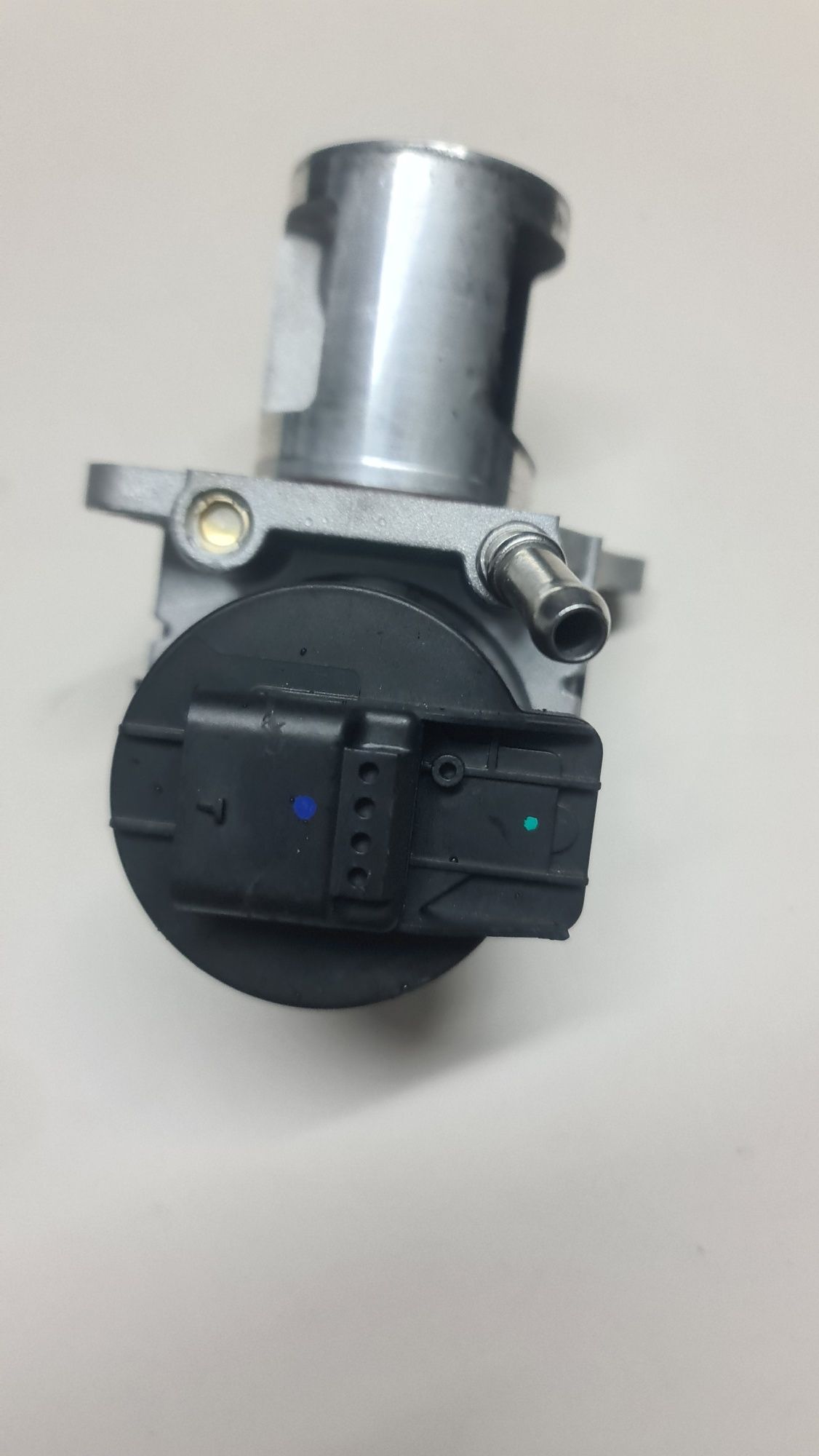 EGR клапан за MERCEDES ML W164 3.0 ML280 ML300 ML320 ML350