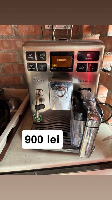 Aparat de cafea cu boabe Saeco Xeprelia