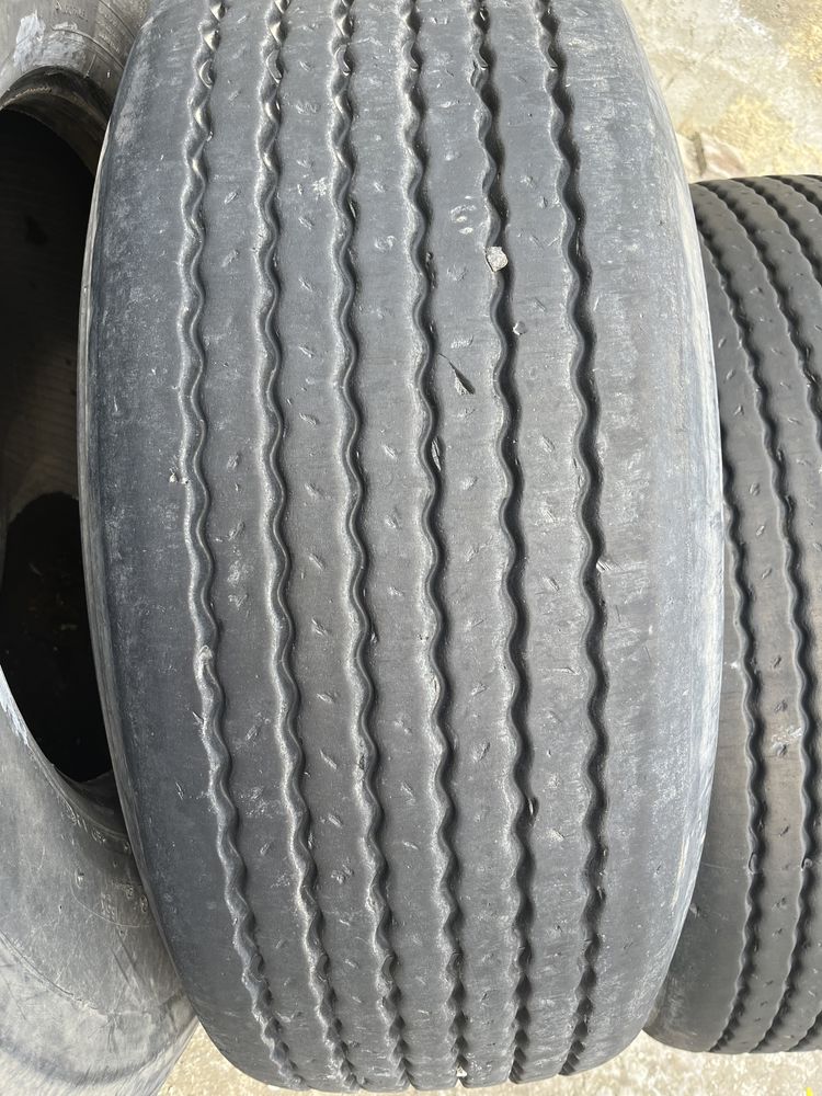 Гуми 425/65 R22.5