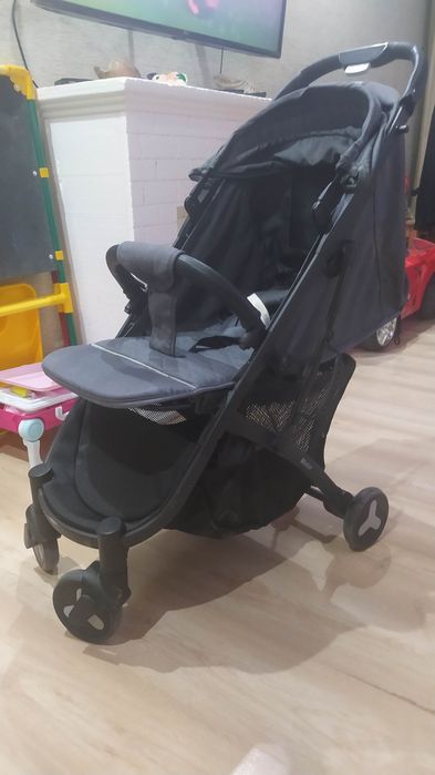 Коляска детская прогулочная