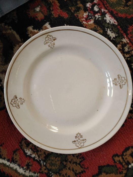 Олдинги чинни идишлар