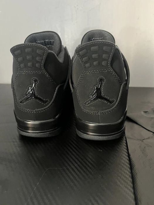 Jordan 4 Black Cat noi