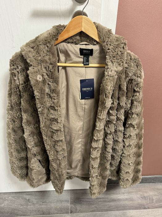 Ново Палто Forever 21