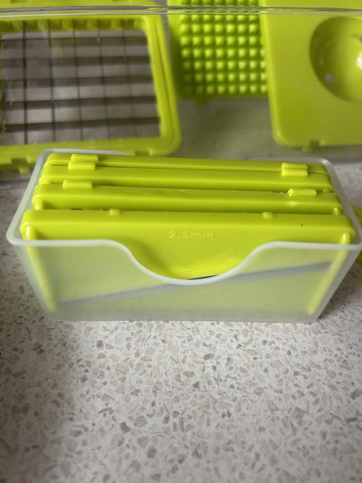 Feliator multifunctional/ Razatoare
