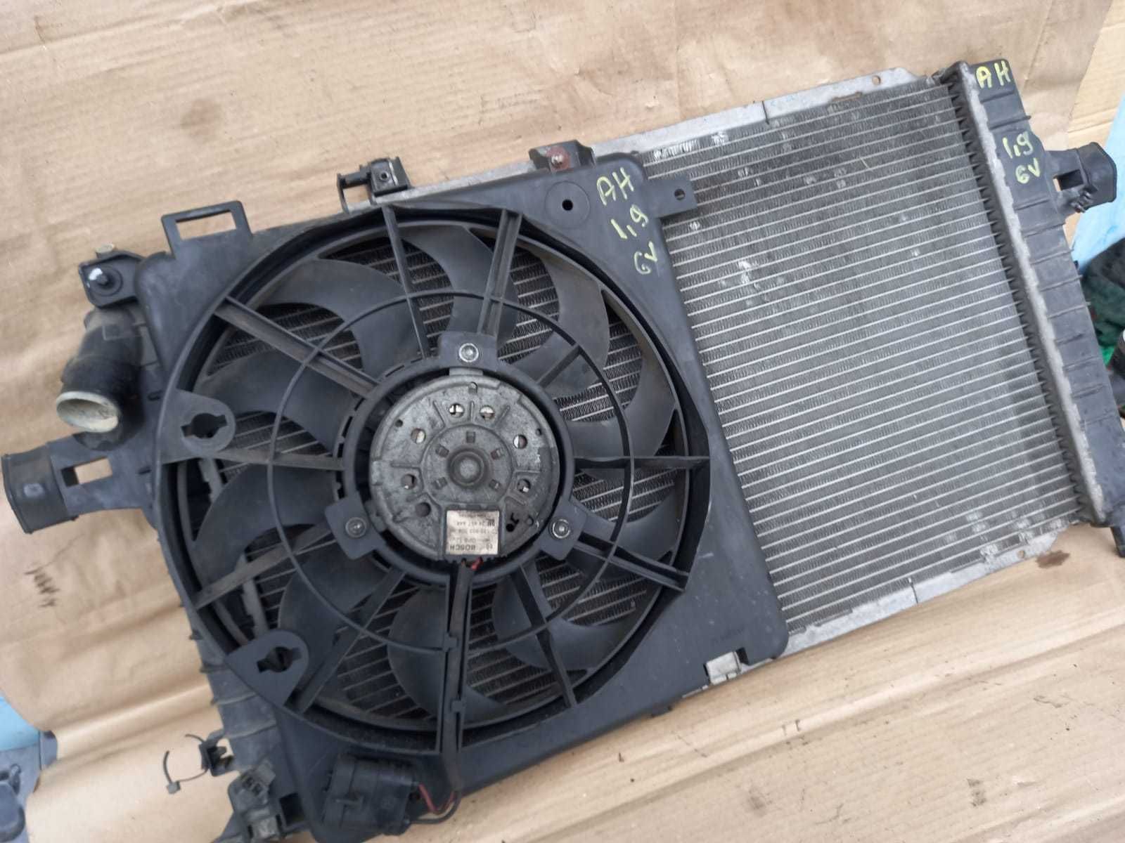 Opel Astra H, radiator apa intercooler electroventilatoare motor 1,9.