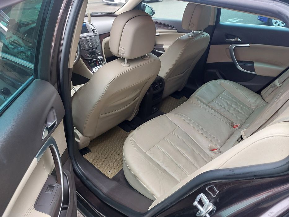 Opel insignia 2012