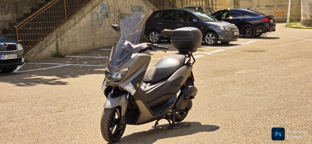 Yamaha nmax 125 cmc  scuter categoria B