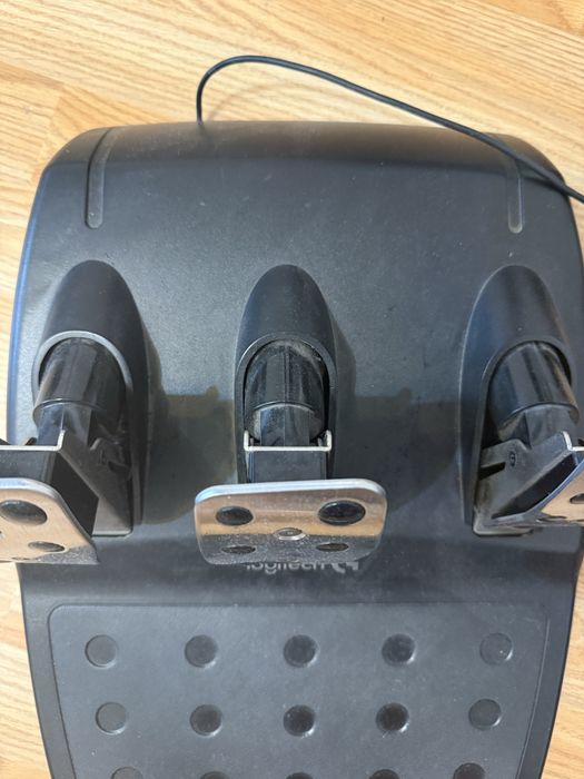 Vand Pedale Logitech G29