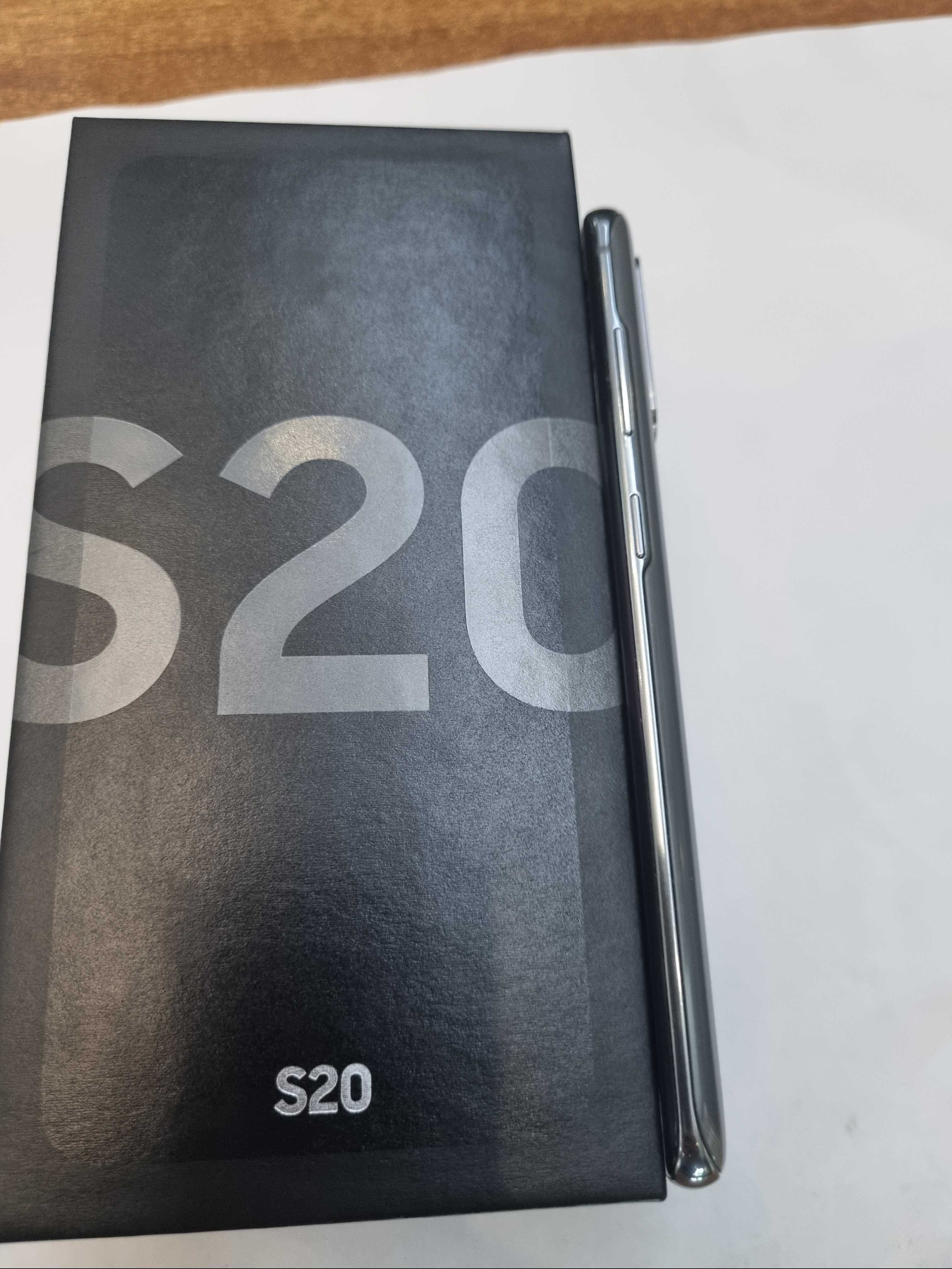 Samsung s20, 128 GB, impecabil, 10/10, full box.