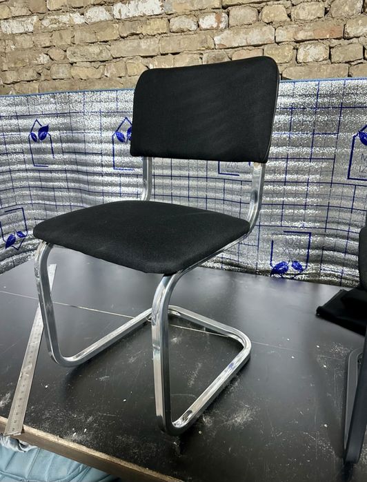 Stul sotiladi kelishilgan narxda