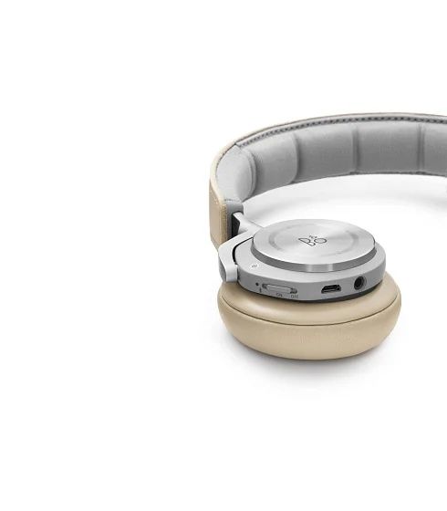 Bang & Olufsen BeoPlay H8 Natural