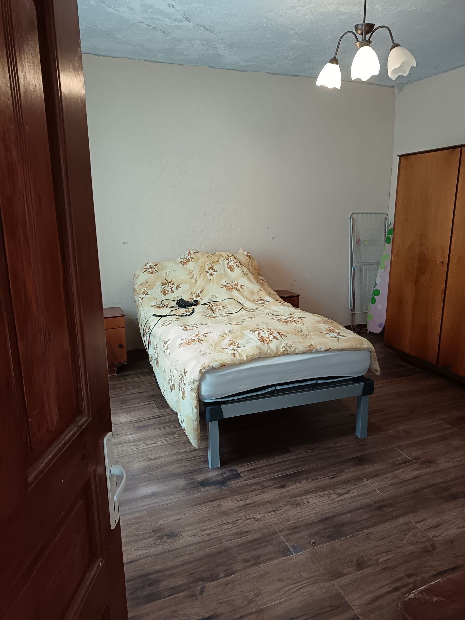 Продавам къща в село Гранит