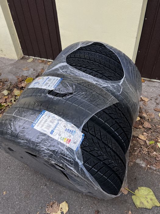 Anvelope noi de iarna WinterX 195/55 R20