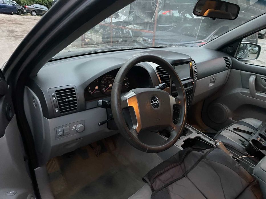 Kia Sorento 2.5 CRDI / Киа Соренто 2006 година на части