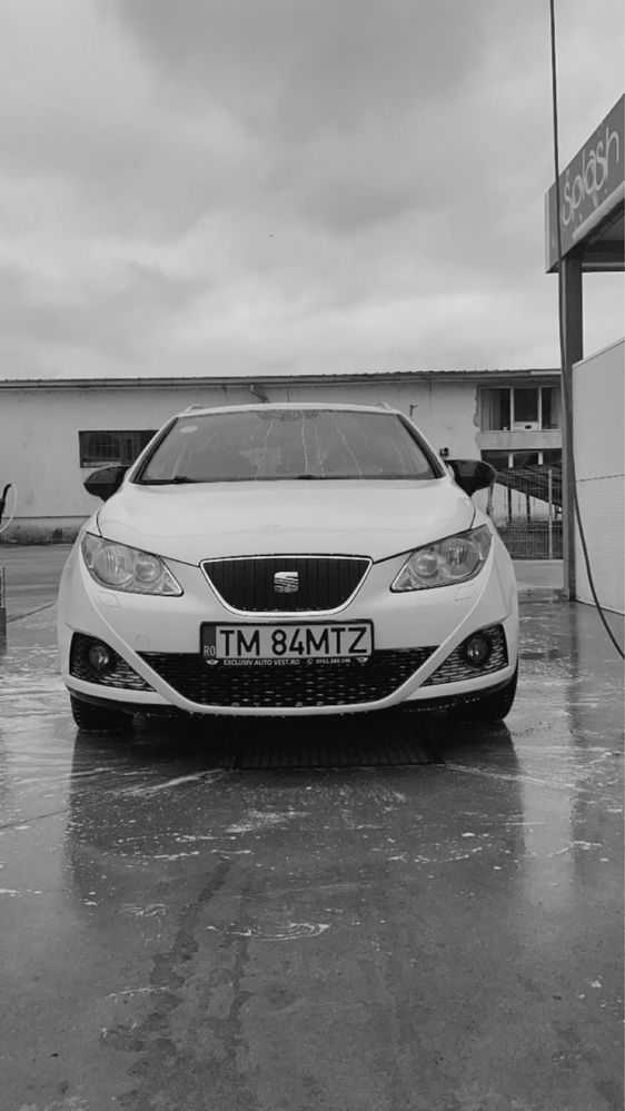 Vand sau Schimb Seat Ibiza 6j 2012