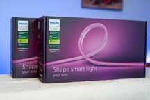 Banda LED exterior Philips Hue Lightstrip Outdoor White & Color 5M