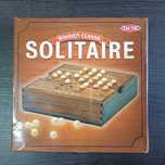Нова тактическа дървена настолна игра Solitaire (Пасианс с топчета)