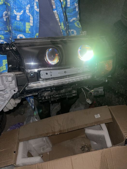 Фары Land Cruiser дубликат