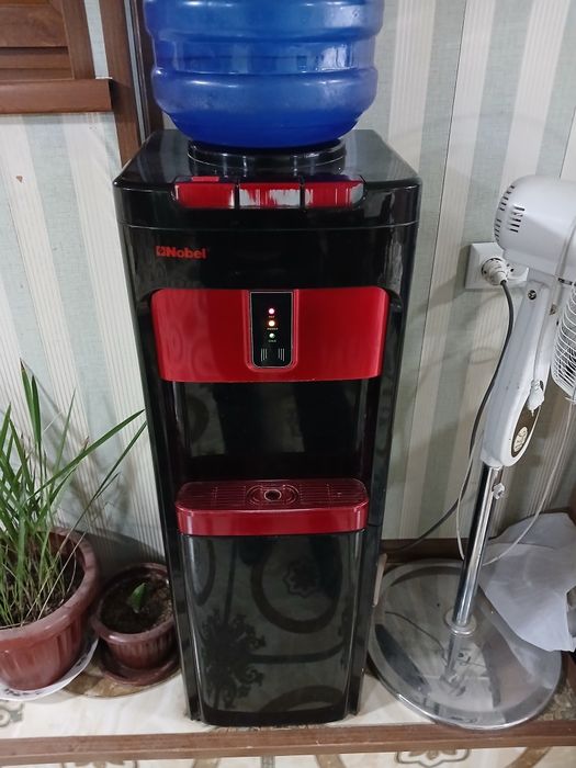 продается стиралная машина Bosch