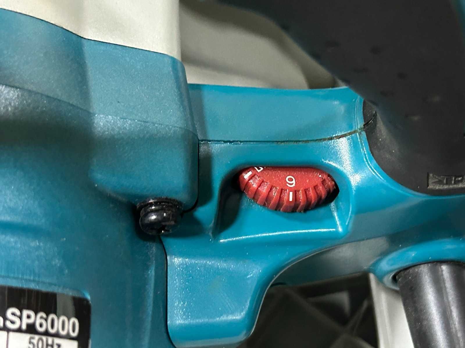 Потапящ ръчен циркуляр Makita SP6000, 1300 W, Ø 165 мм