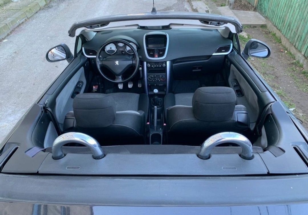 Peugeot 207cc~Decapotabila~Navigatie~Camera~Statie si tub bass