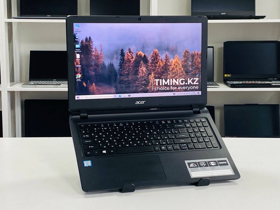 Ноутбук Acer Aspire ES1-572 - i3-6006U/4GB/256GB/HD Graphics