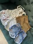 Къси панталонки и гащеризон XS, S bershcka, pull and bear