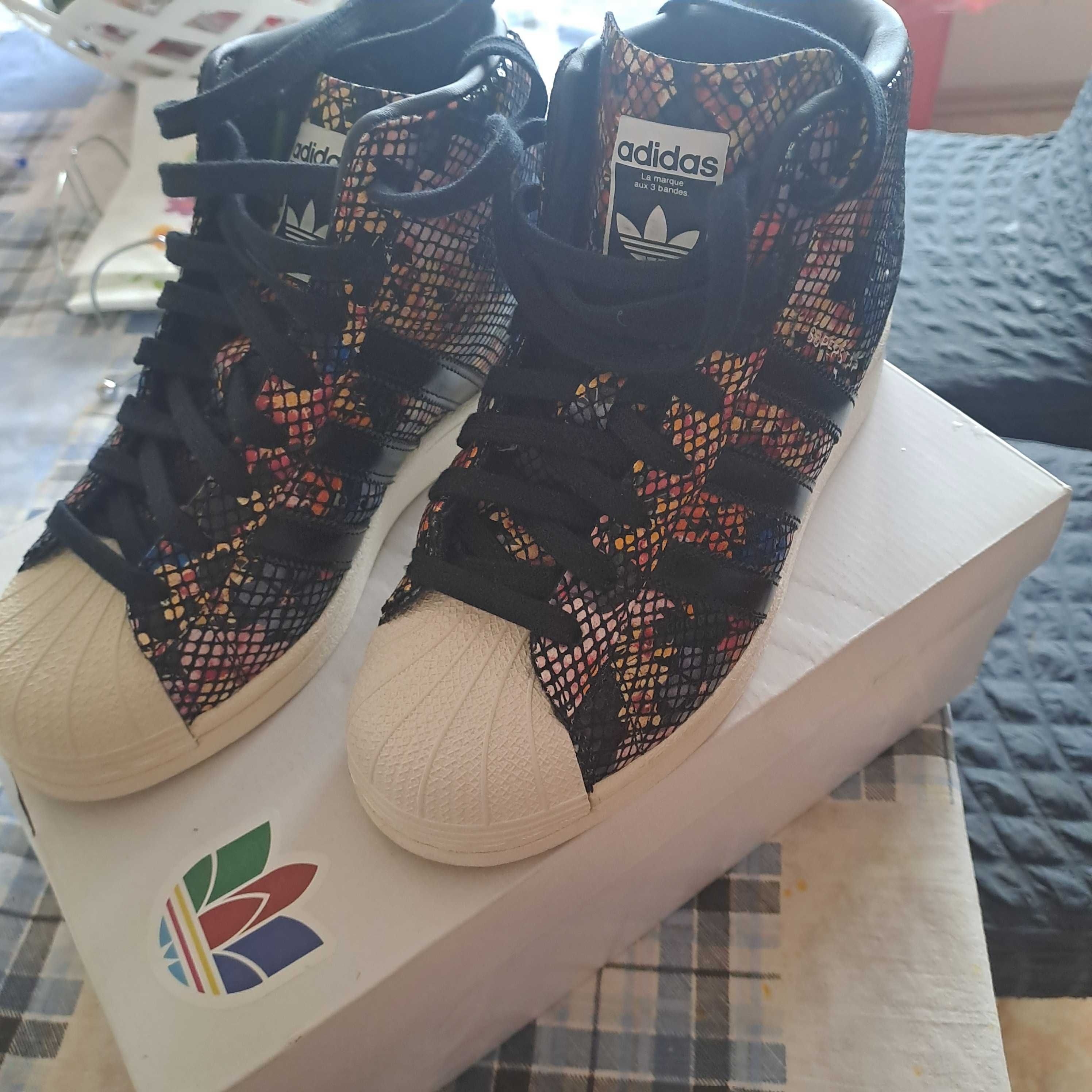 Маратонки Adidas -намалена цена 40лв.