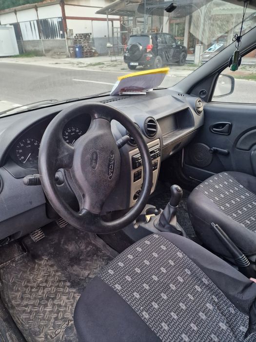 LOGAN VAN 2007 .km reali