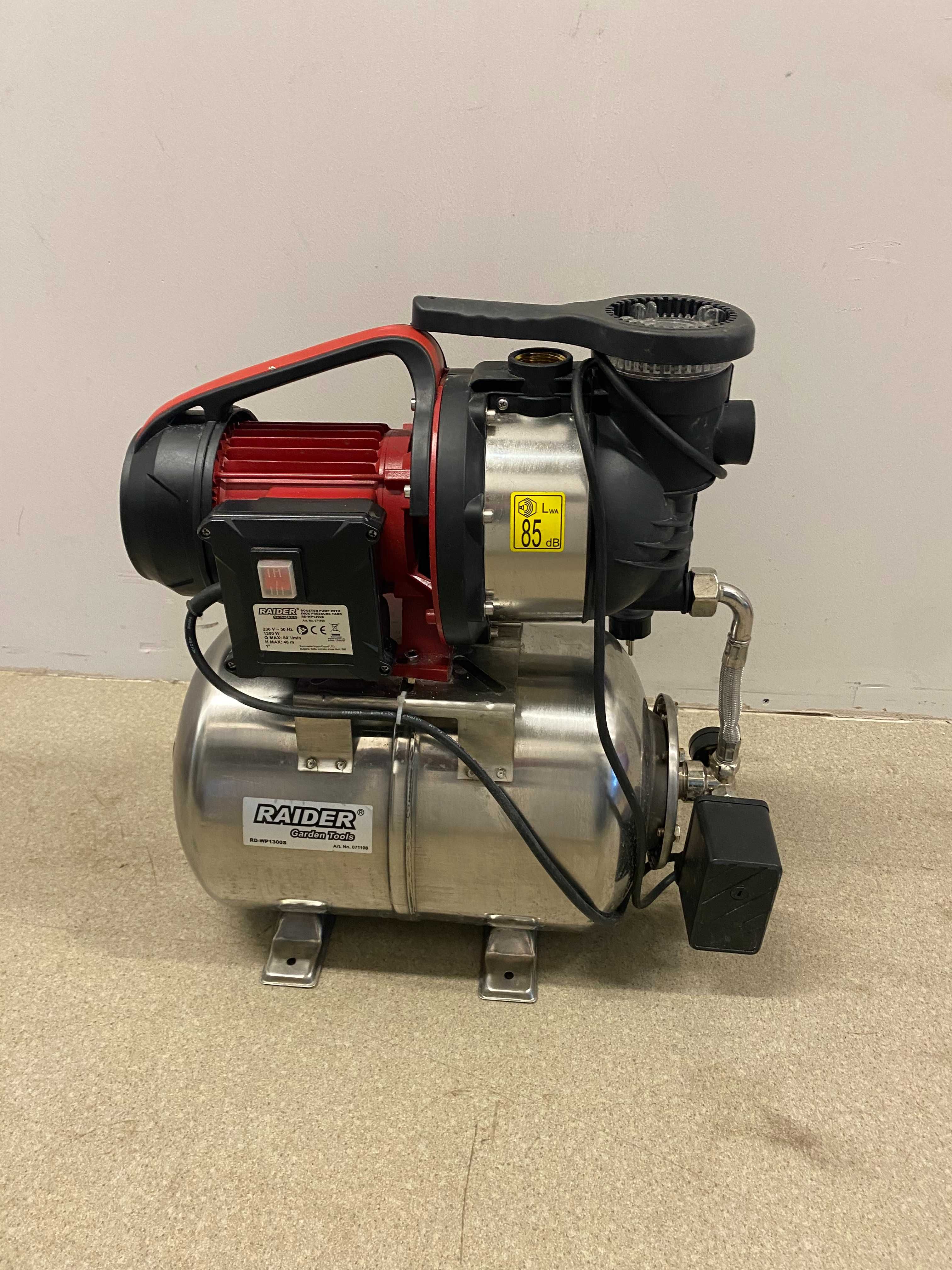 071108	Хидрофор 1300W 1" max 80L/min 3bar 48m Inox+ RD-WP1300S