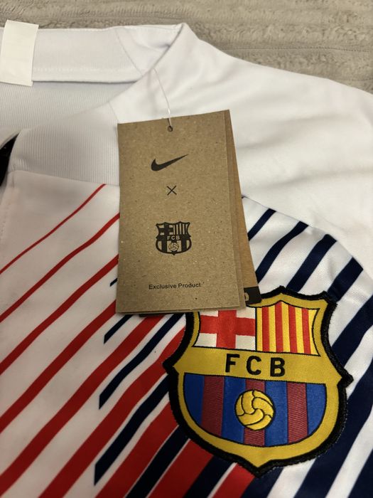 Compleu Fc Barcelona -nou,cu eticheta