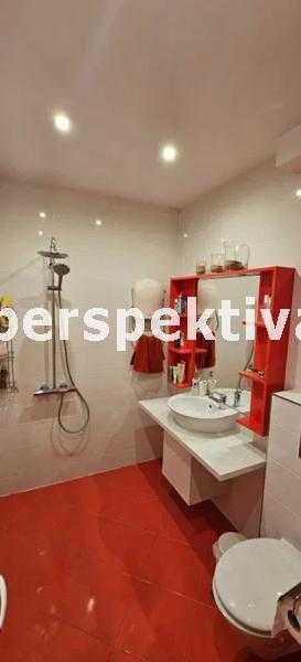 Продава се Двустаен апартамент в Пловдив, Кючук Париж - 47 кв.м за 1954 €/кв.м - Снимка #8