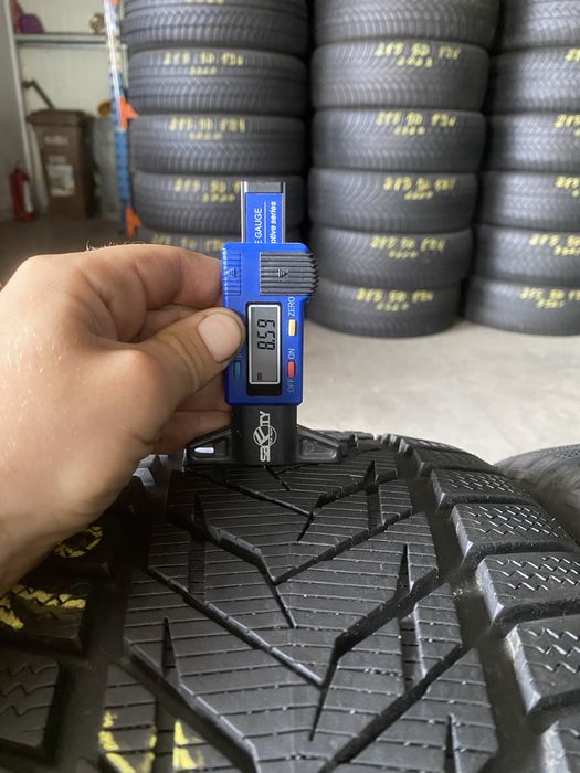 Anvelope iarna 225/40/18 Vredestein Wintrac Xtreme S 225 40 18 R18