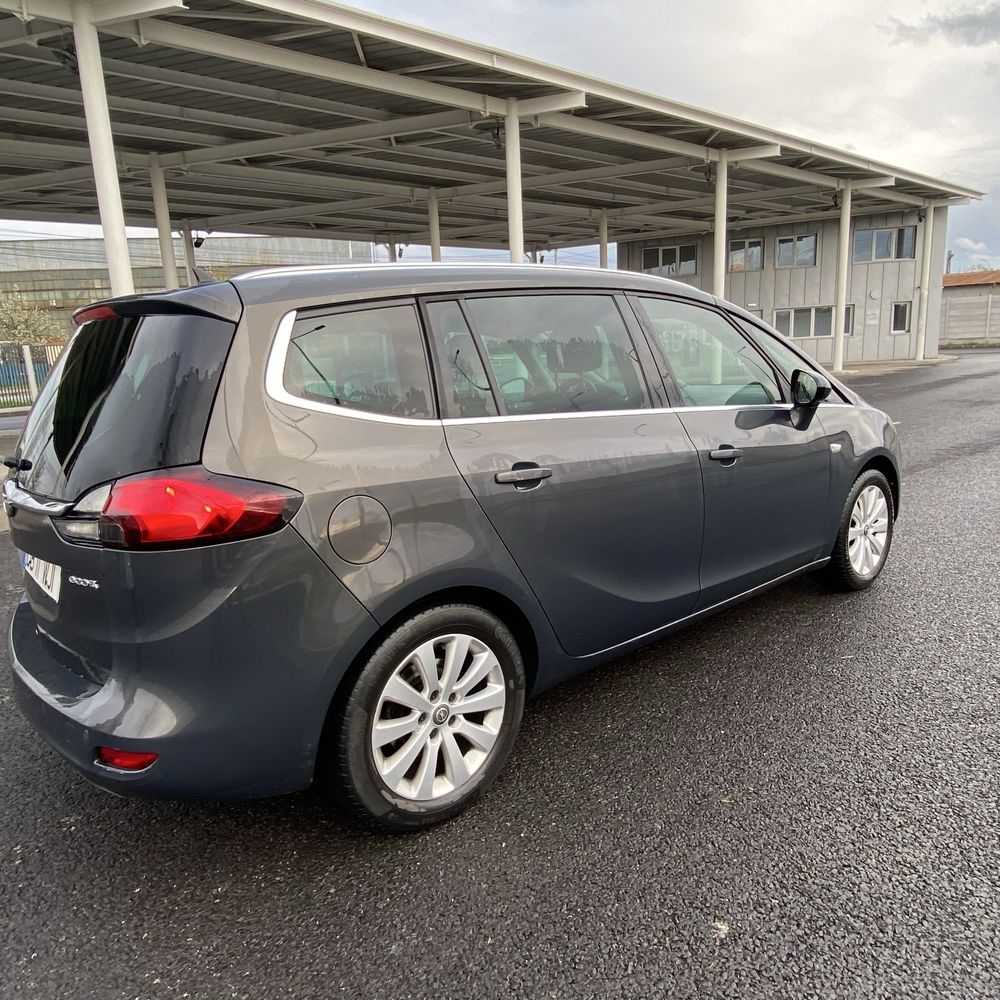 Opel Zafira Tourer 7 locuri - noiembrie 2014