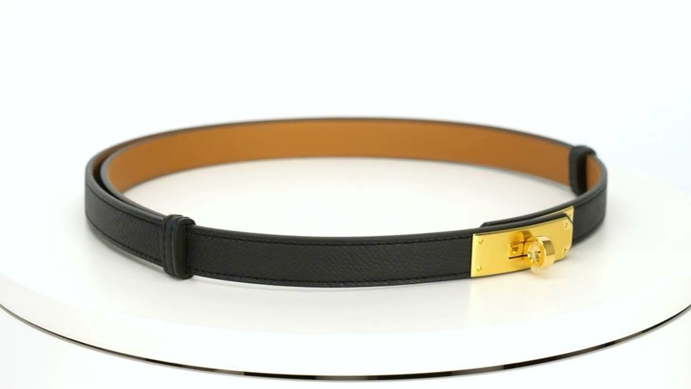 Уникален тънък черен колан със златен кант