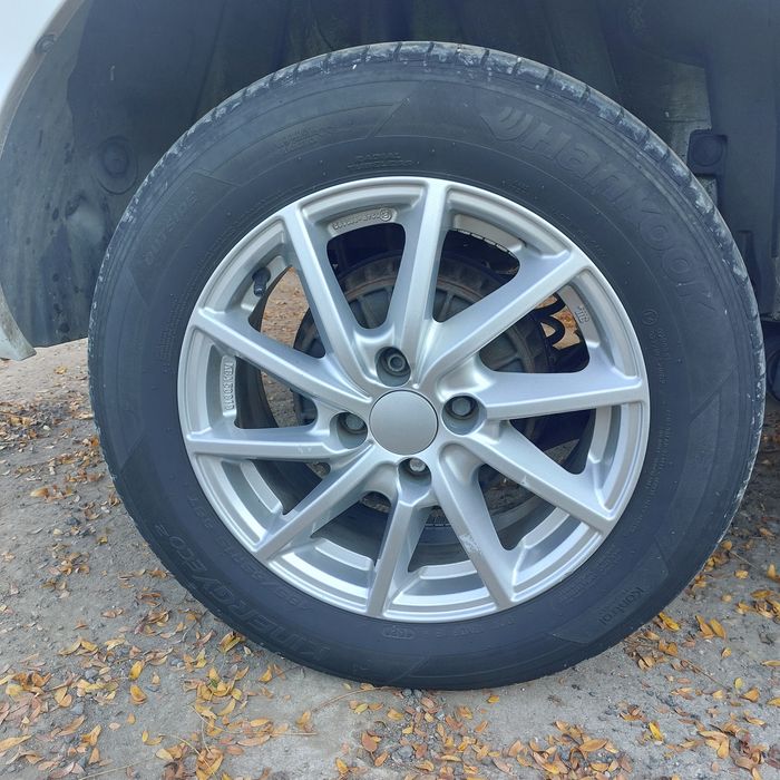 Hankook vara 185/65/R15