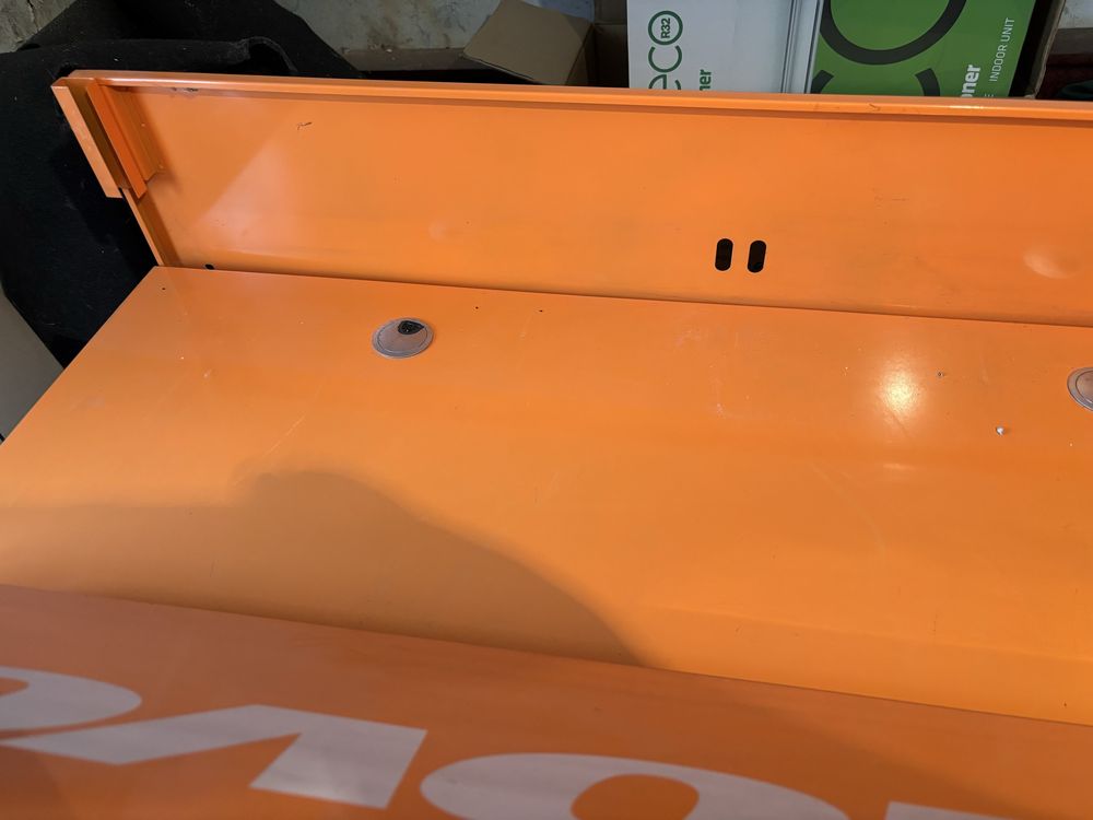 Работен шкаф Lenovo