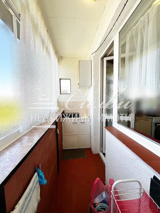 Тристаен апартамент - кв. Тракия!