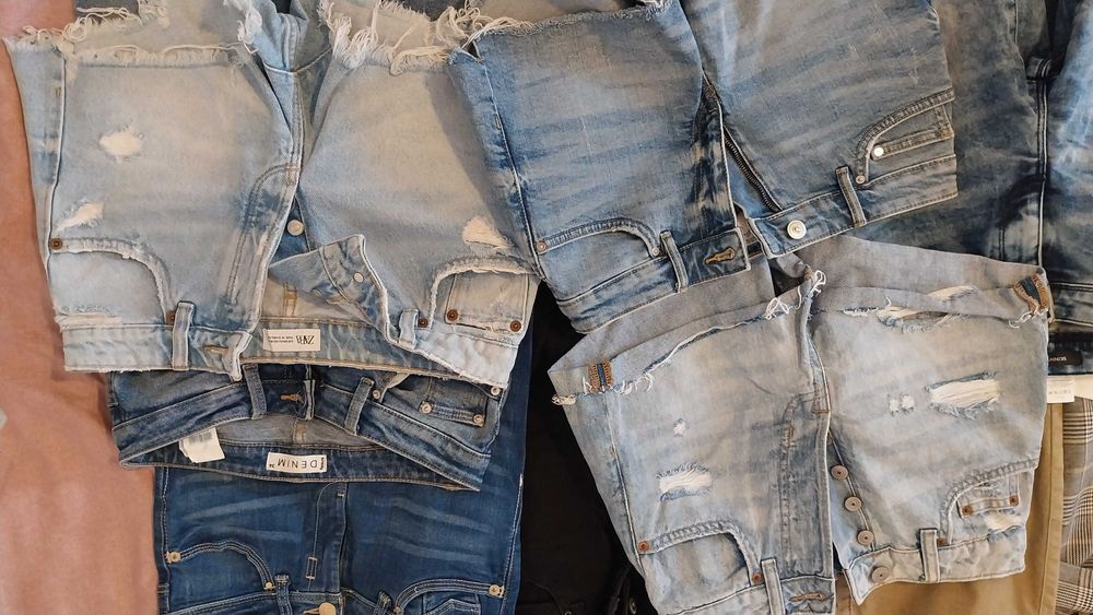 Lot haine dama Blugi si pantaloni diverse mărimi