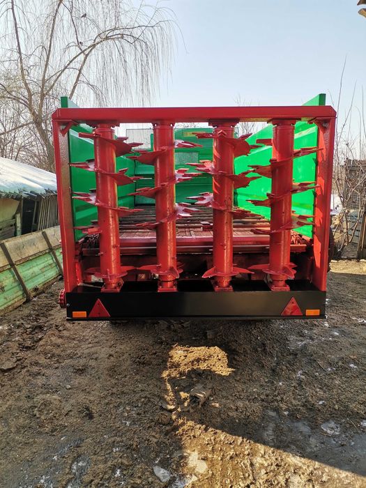 Mig de împrăștiat gunoi marca hodl