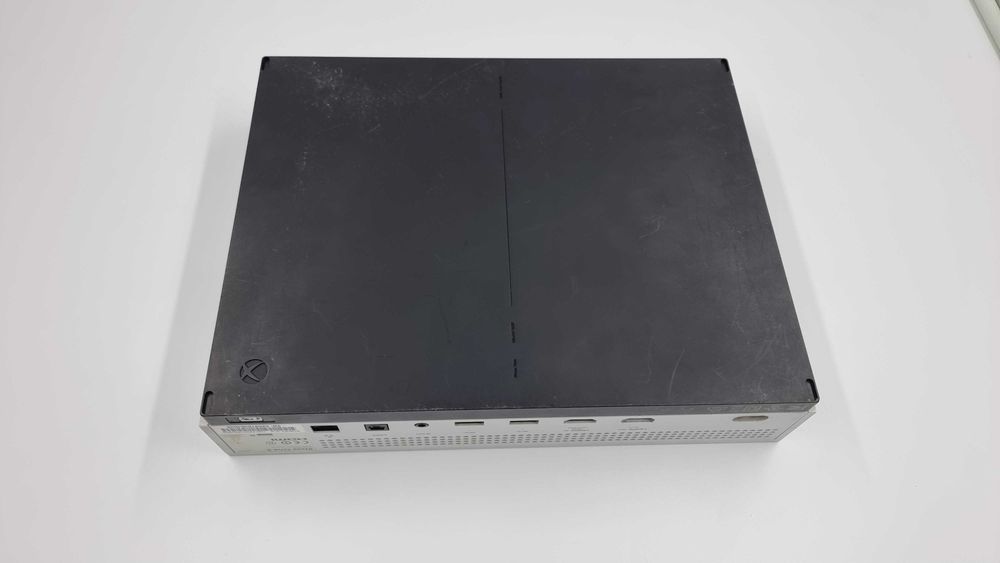 Xbox One S [Amanet Club Caro]