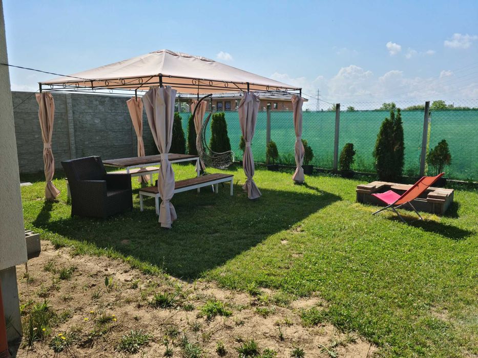 casa si loc de casa 5 ari paulesti