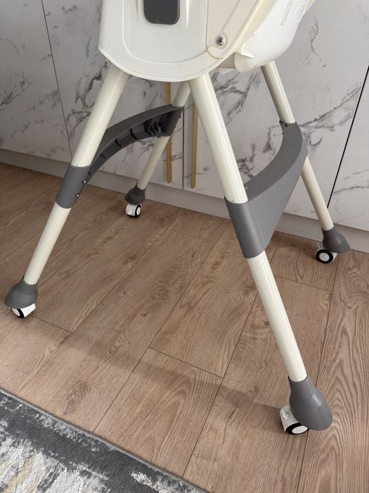 Scaun de Masa Pliabil 4 in 1 KinderVibe™