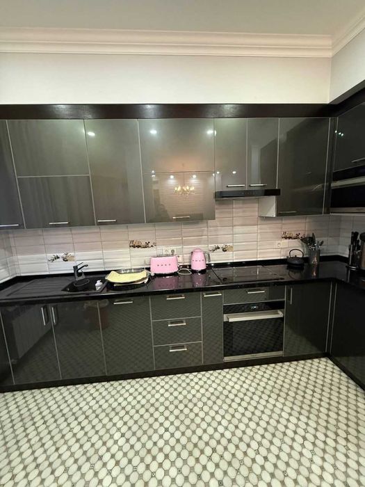 ПРОДАЕТСЯ 2/8/10 80м2 ЖК Dream House на: Глинка