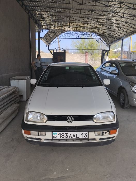 Volkswagen Golf 3 III, гольф 3 три тройка, 1992 1.8 моно, механика