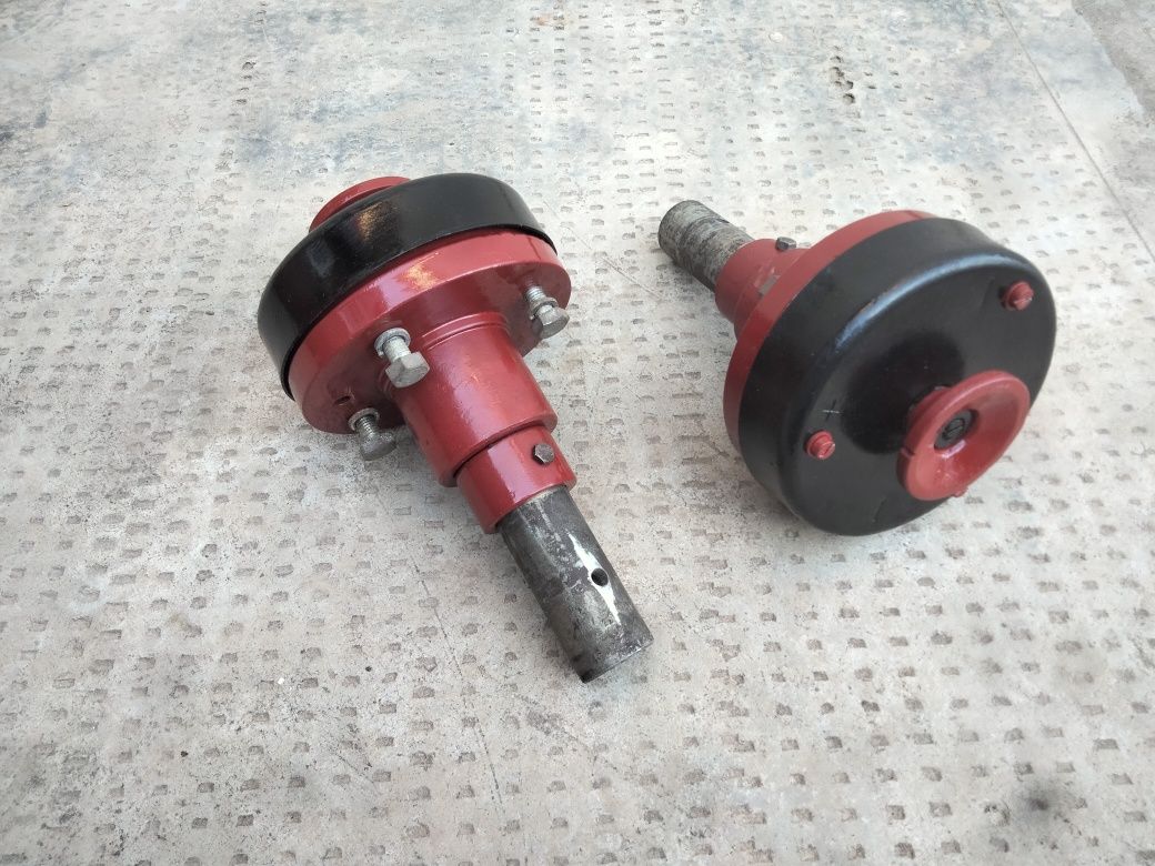 Vînd carburator ,motor RS 8,5 complect,piese motor motocultor.