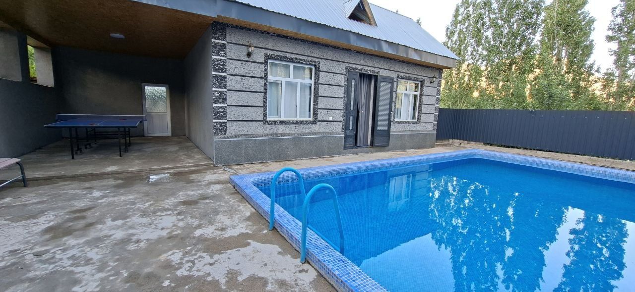 DACHA PRIRODALI tog' bag'rida
