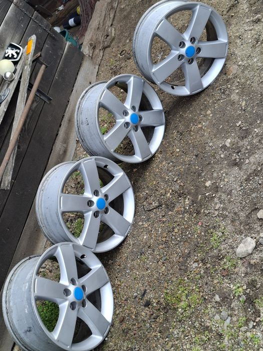 Vand set 4 jante aliaj R 17 ford nu au defecte