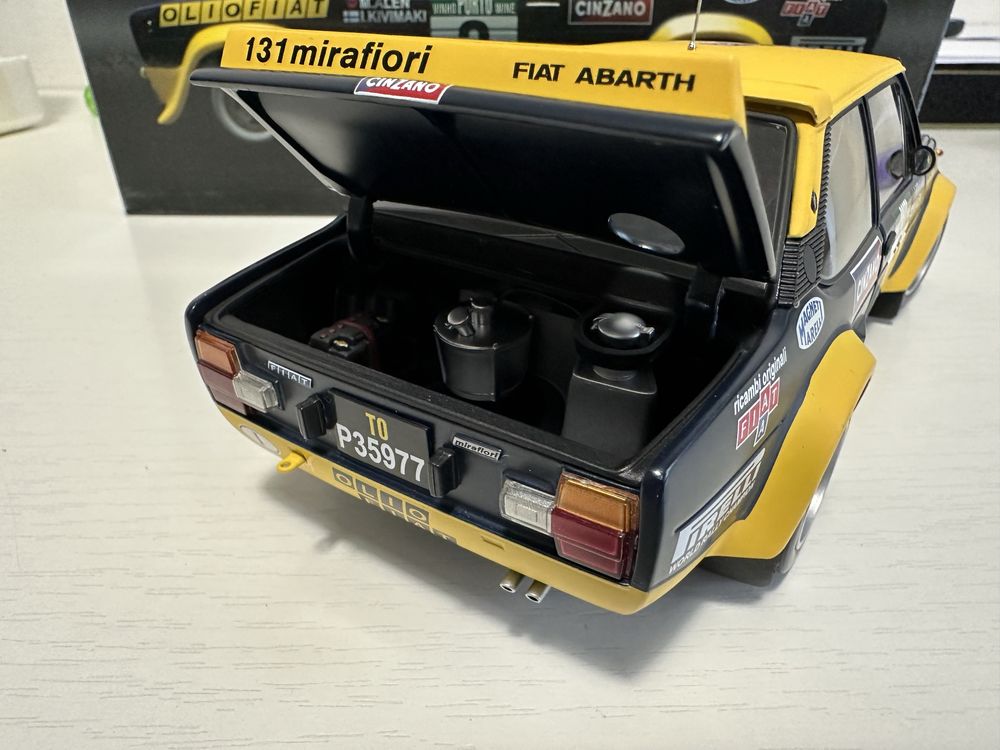 Kyosho 1/18 - Fiat Abarth 1977 Rally Portugal winner ( NU Autoart )